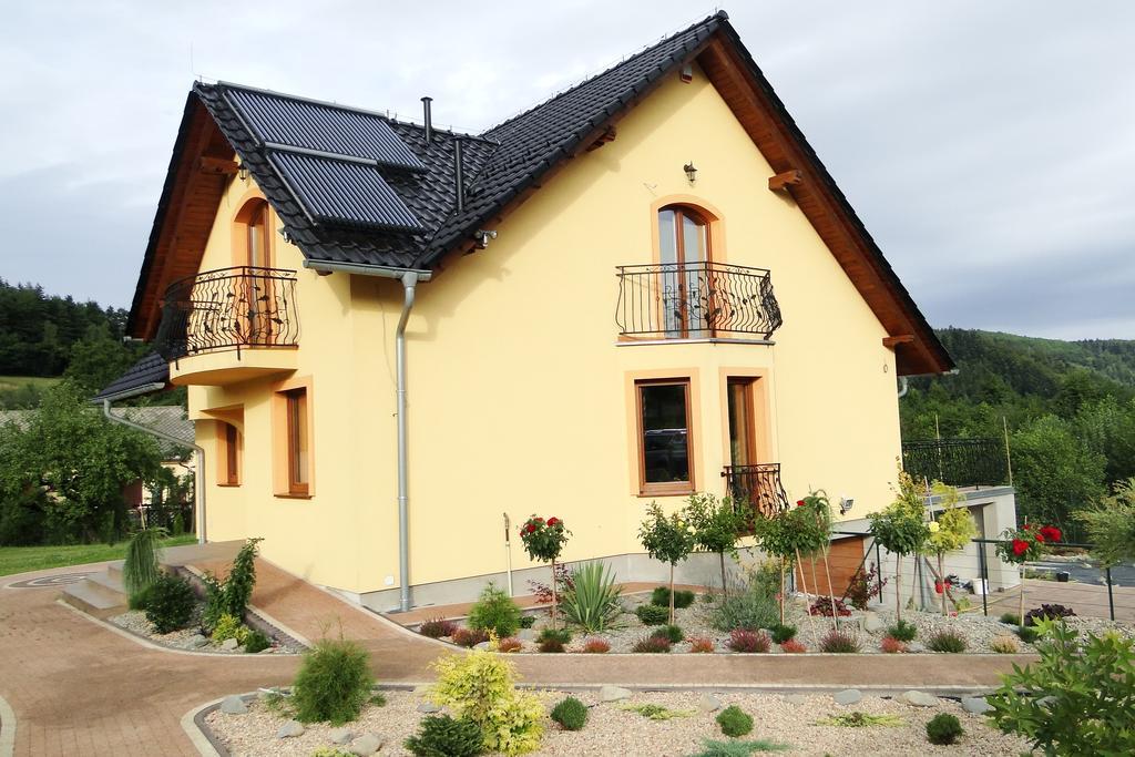 Vila Zagornik Inwałd Pokoj fotografie